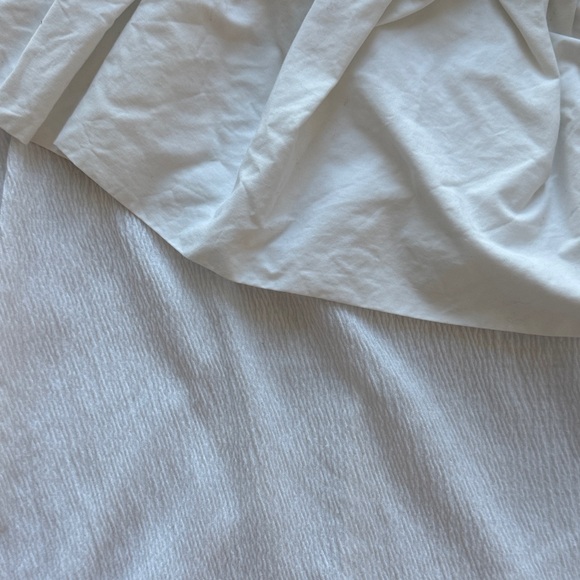 Off the Shoulder Tops Blank White - Picture 3 of 8